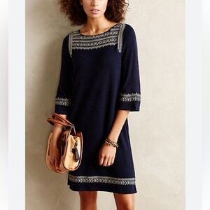 EDME & ESYLLYE navy blue and cream embroidered dress Size M